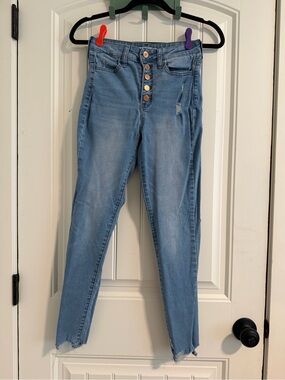 SO High-Rise Light Blue Button-Fly Slim Jeans